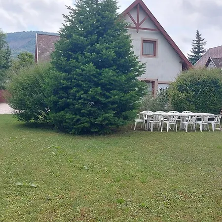 Aranykagylo Nyaralohaz Apartment Badacsonytomaj